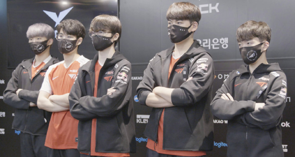 萨拉赫：相较以往我更喜欢自己本赛季的表现 我们渴望再拿一个冠军